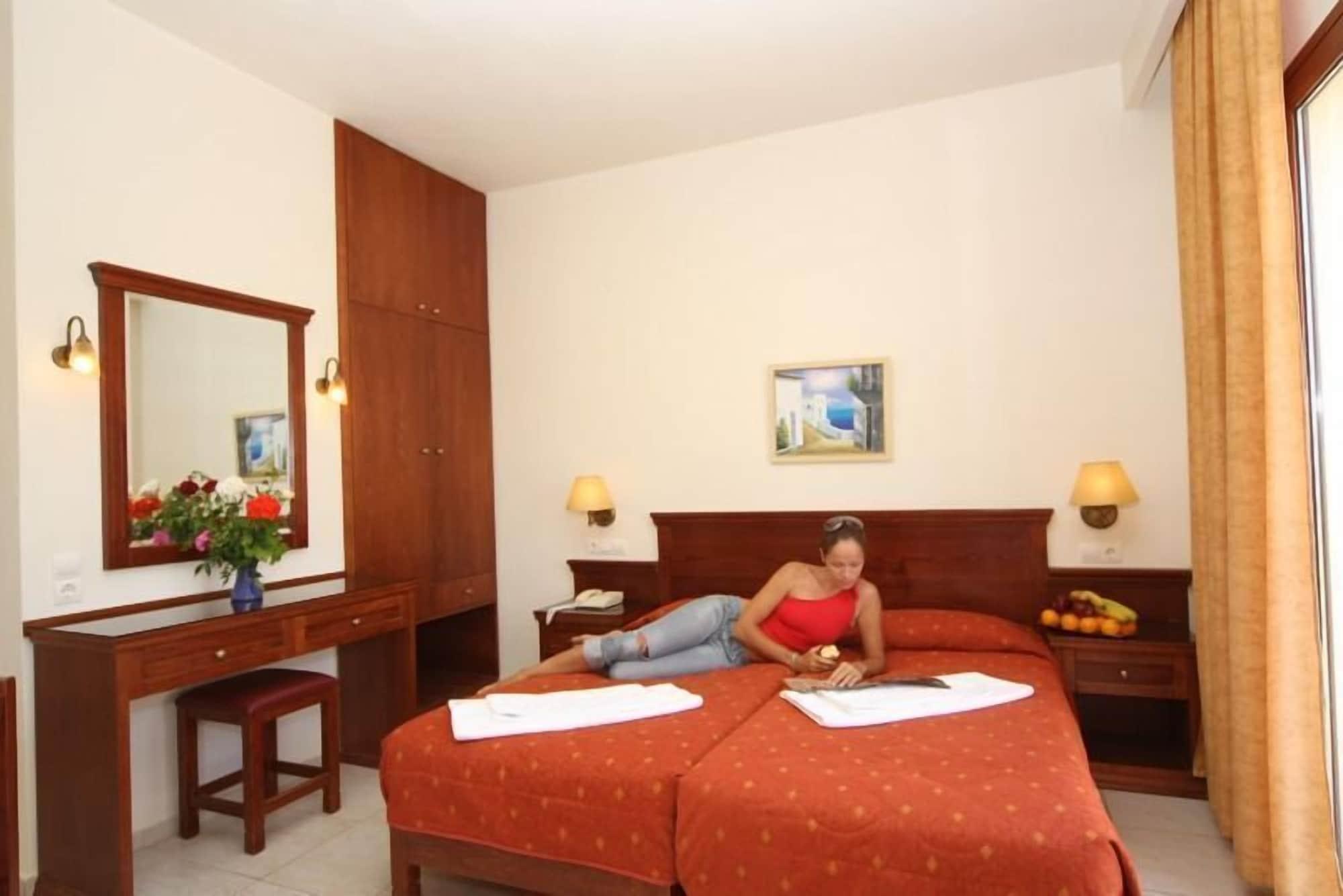 Maria Lambis Aparthotel Stalís Ngoại thất bức ảnh