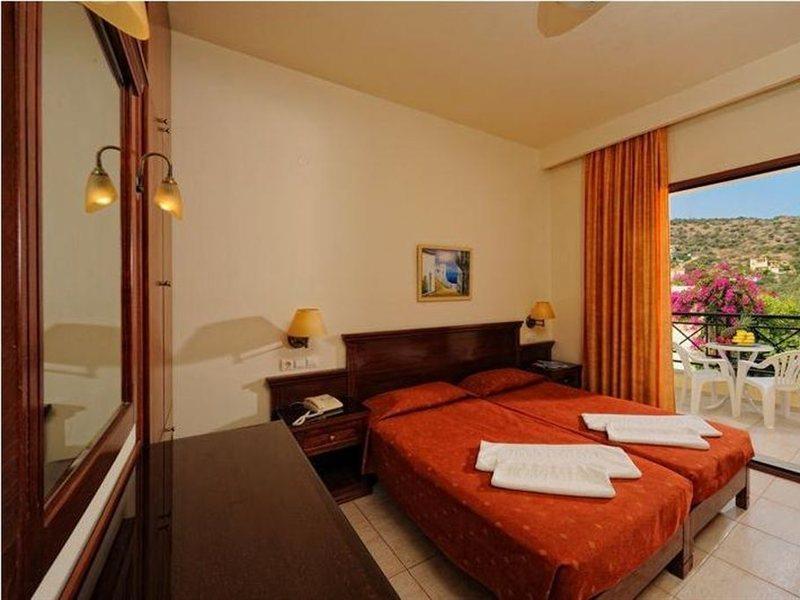 Maria Lambis Aparthotel Stalís Ngoại thất bức ảnh